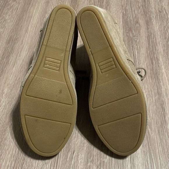 Tom’s Women’s Wedge Ankle Booties Size 6.5 Desert Sands Tan Suede Lace Up - Picture 13 of 13